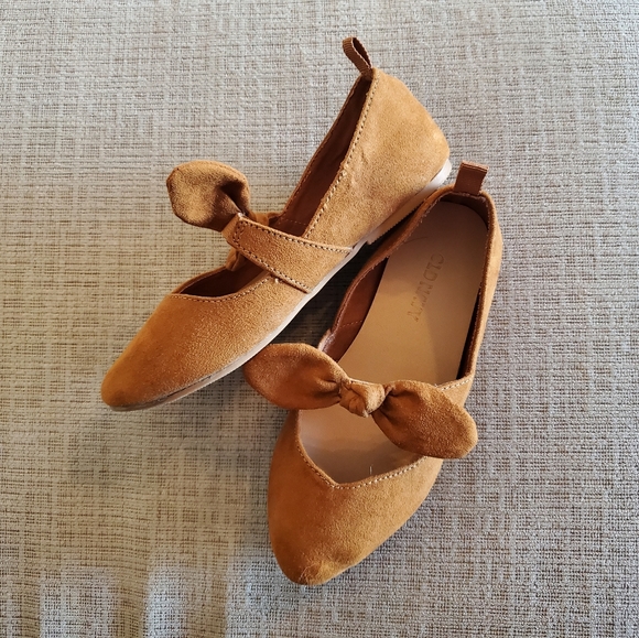 Old Navy Other - Faux-Suede Bow-Strap Ballet Flat (size 9)